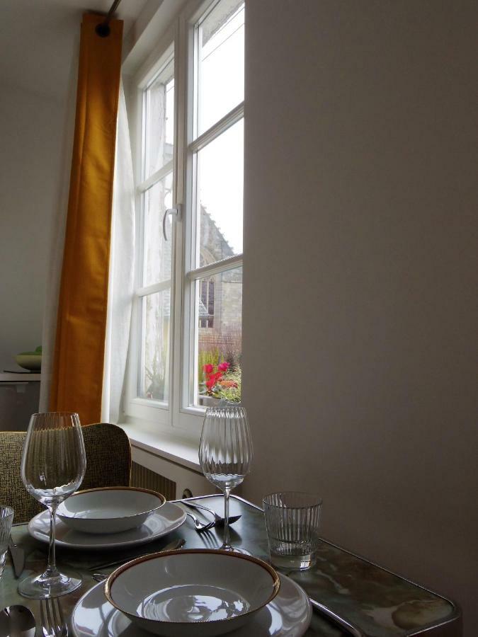 L'Otis Et Le Titouan Saint-Sauveur Apartamento Dinan Exterior foto